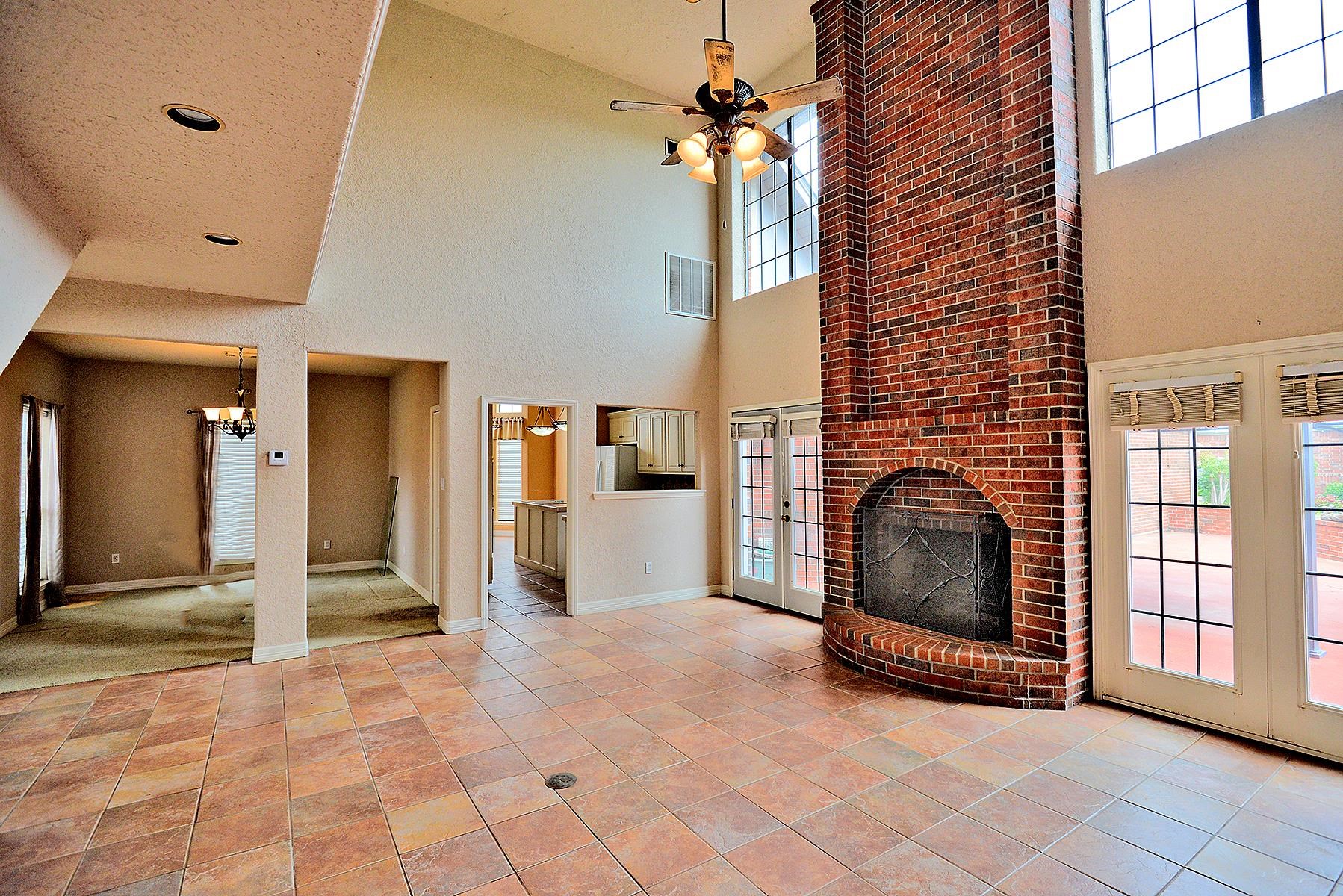 155 Greenhead Point Orange, TX 77630 - Photo 13 of 33
