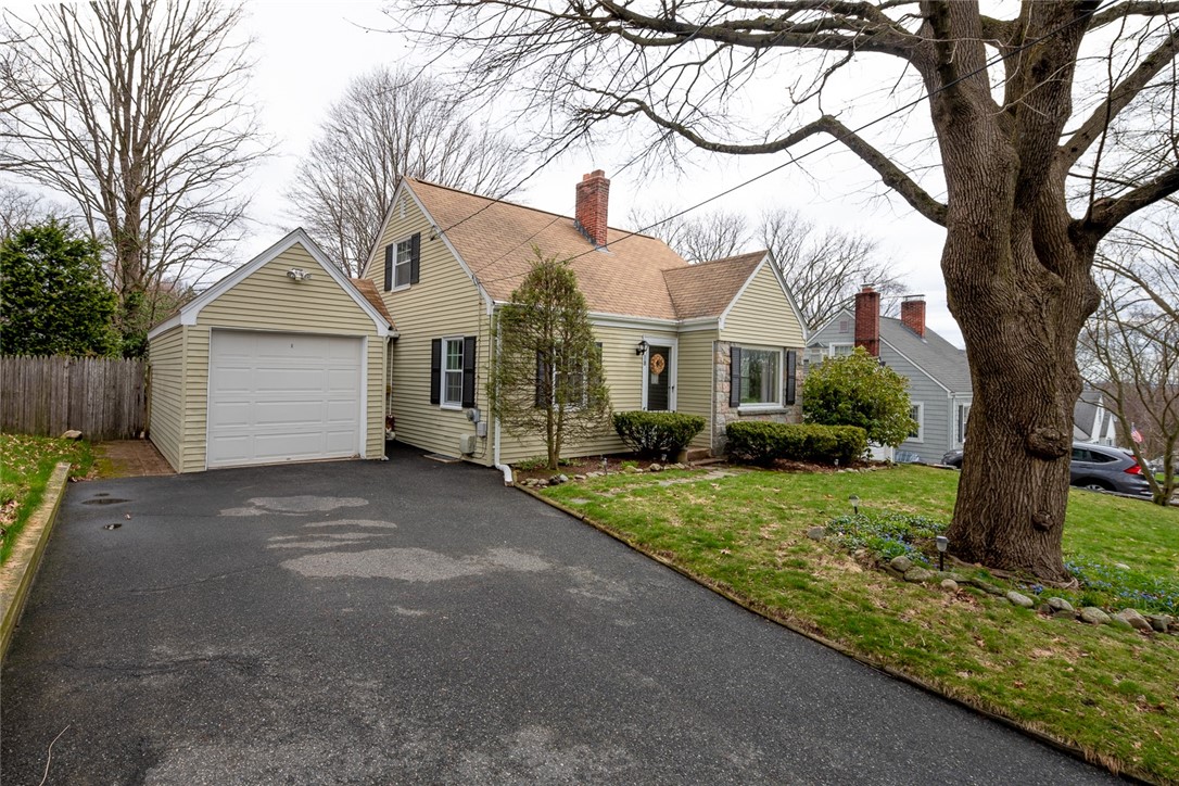 18 Cormier Road Lincoln, RI 02865 - Photo 21 of 24 Gallery Image 21