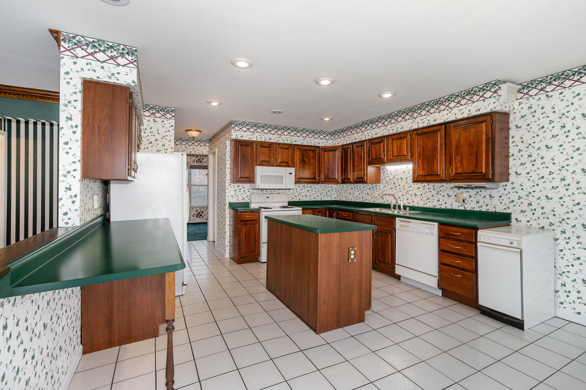 1537 Walton Nicholson Road Walton, KY 41094 - Photo 10 of 47 Gallery Image 10