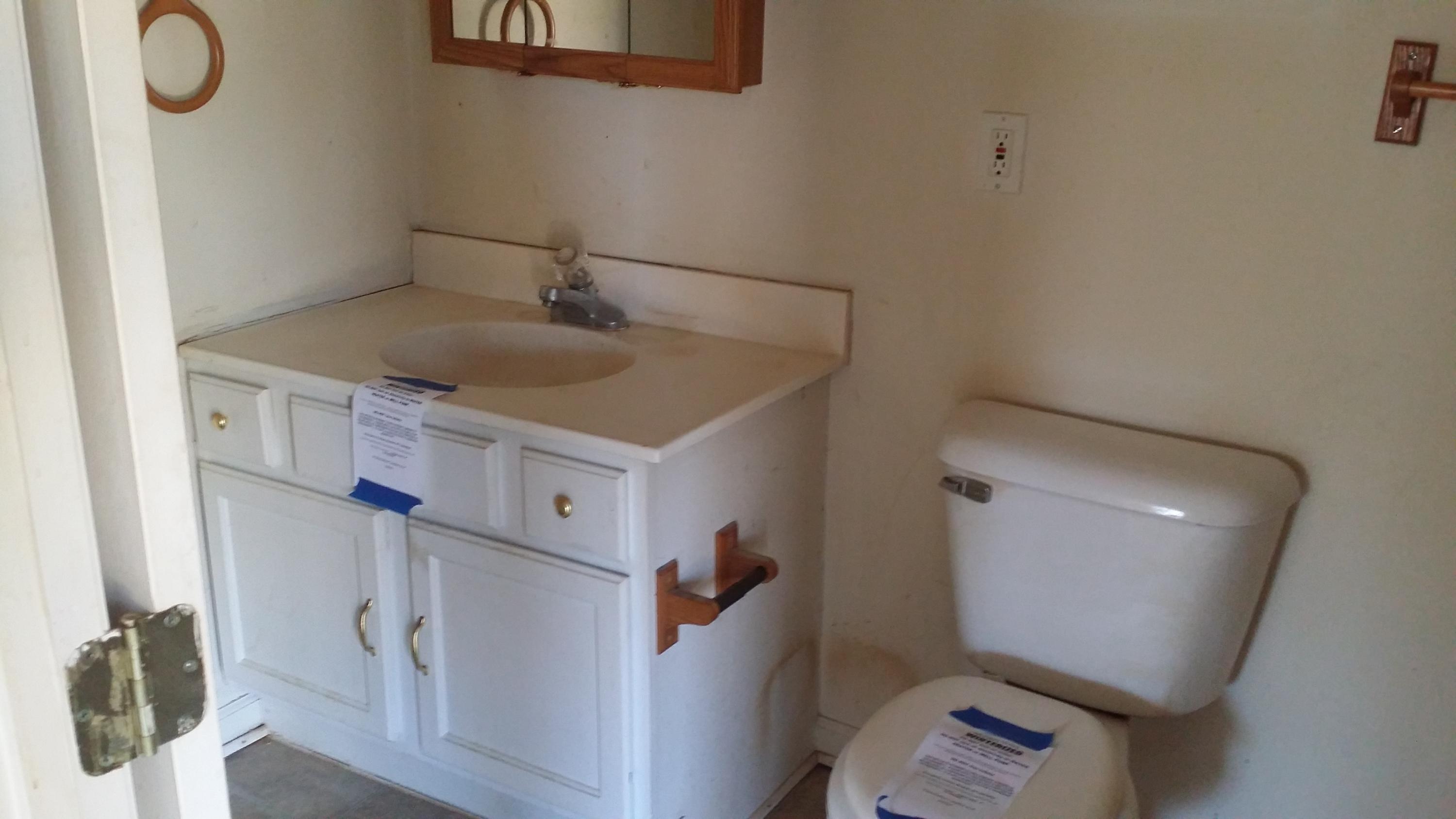 7208-7210 Adams Road Powell, TN 37849 - Photo 6 of 7 20150121_143237.jpg