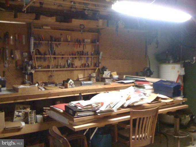 3 Manette Street North Potomac, MD 20878 - Photo 8 of 29 Workshop