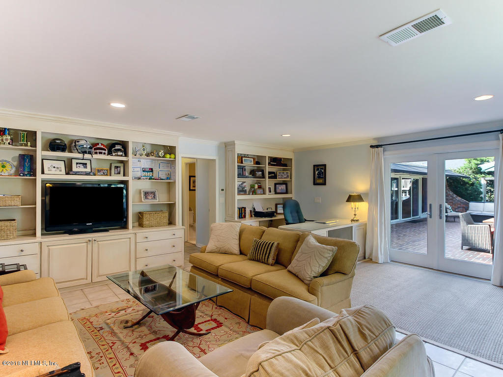 4904 Prince Edward Road Jacksonville, FL 32210 - Photo 23 of 57 4904 Prince Edward Rd-MLS_Size-023-20-Fa