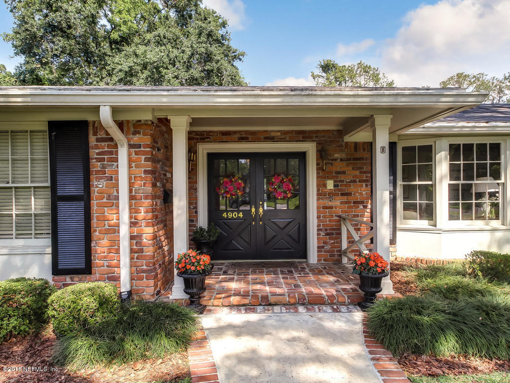 4904 Prince Edward Rd-MLS_Size-006-1-Fro