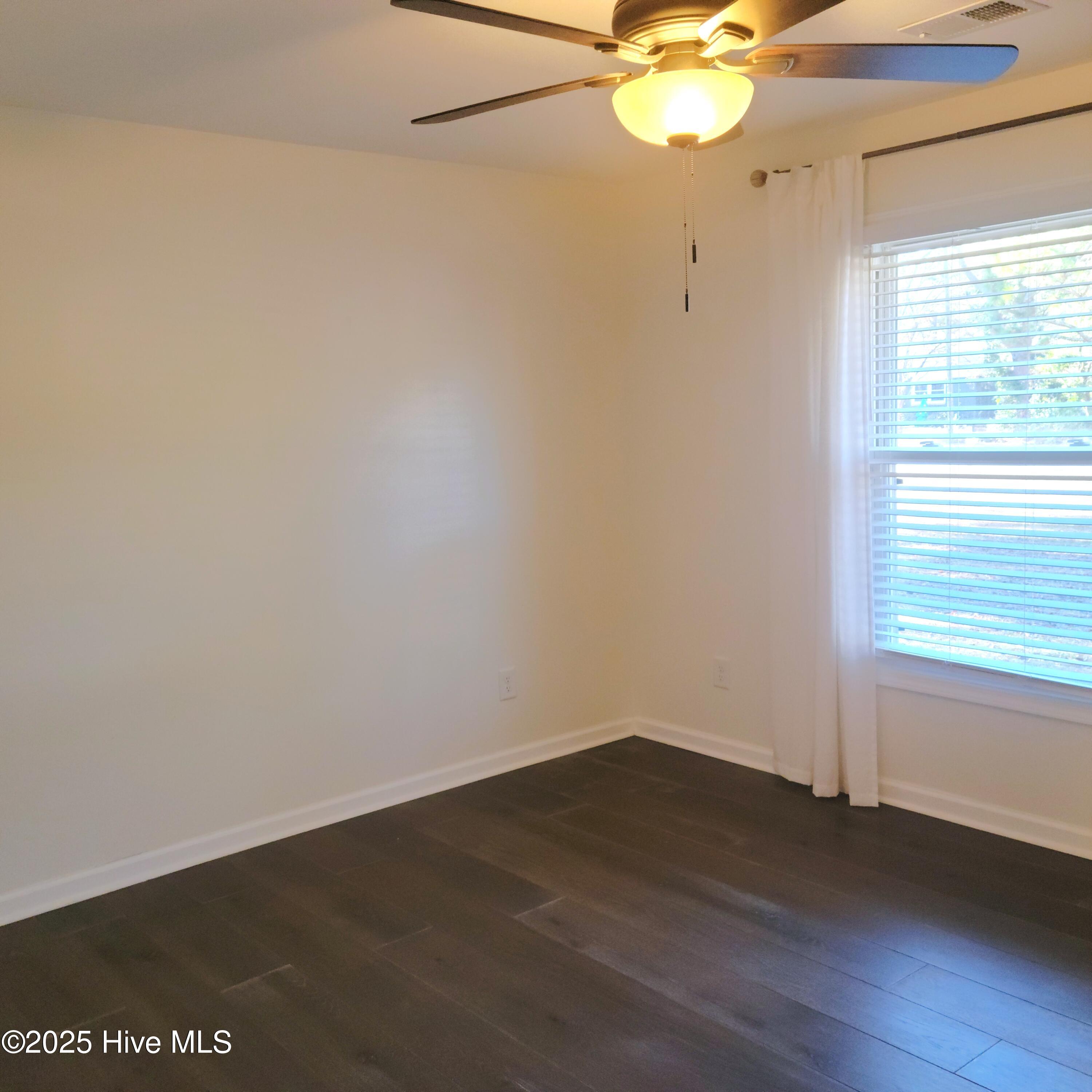 1604 Crest Drive Aberdeen, NC 28315 - Photo 28 of 53 20251216_141142