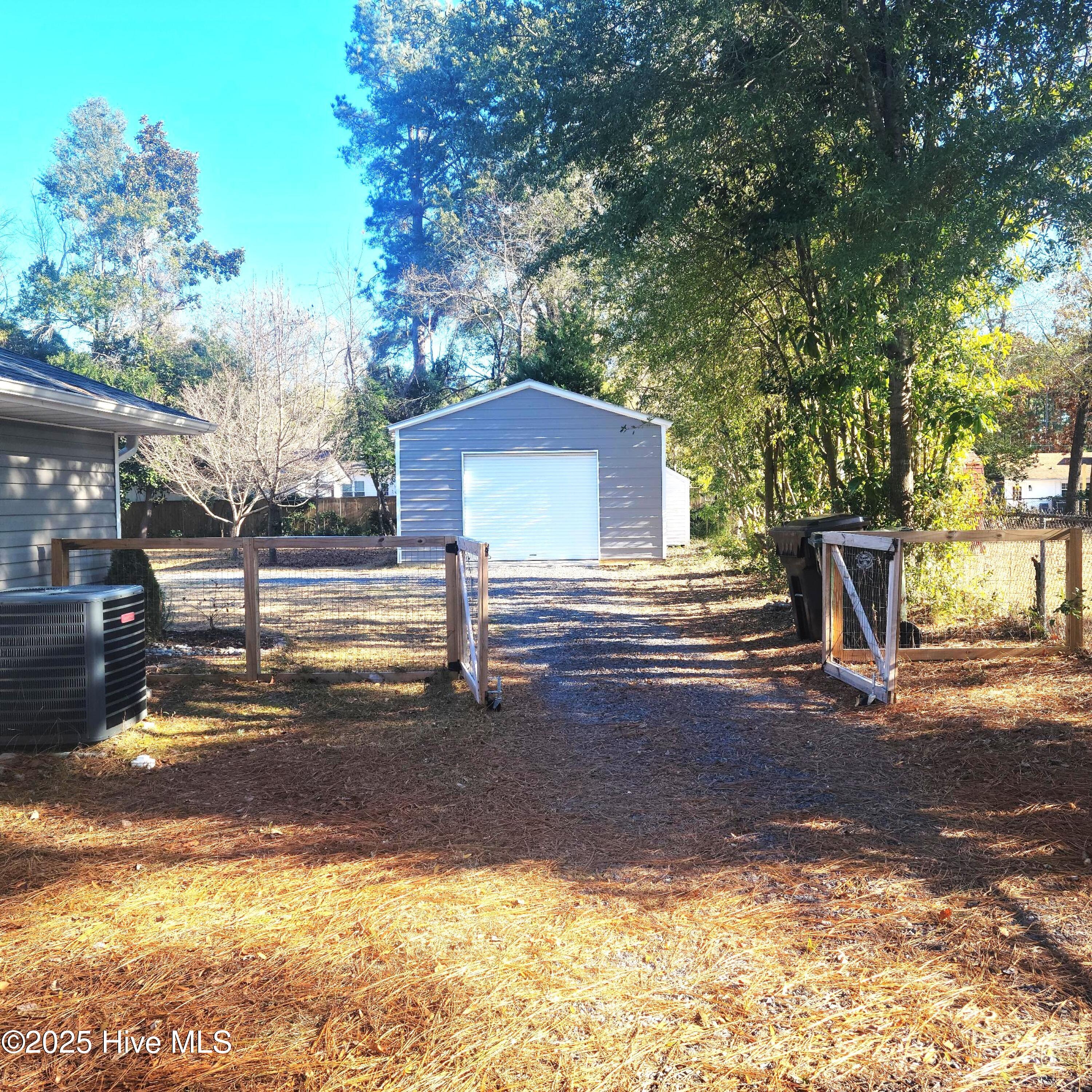1604 Crest Drive Aberdeen, NC 28315 - Photo 42 of 53 20251216_140051