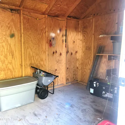 $2,000 | 1604 Crest Drive, Aberdeen, NC 28315