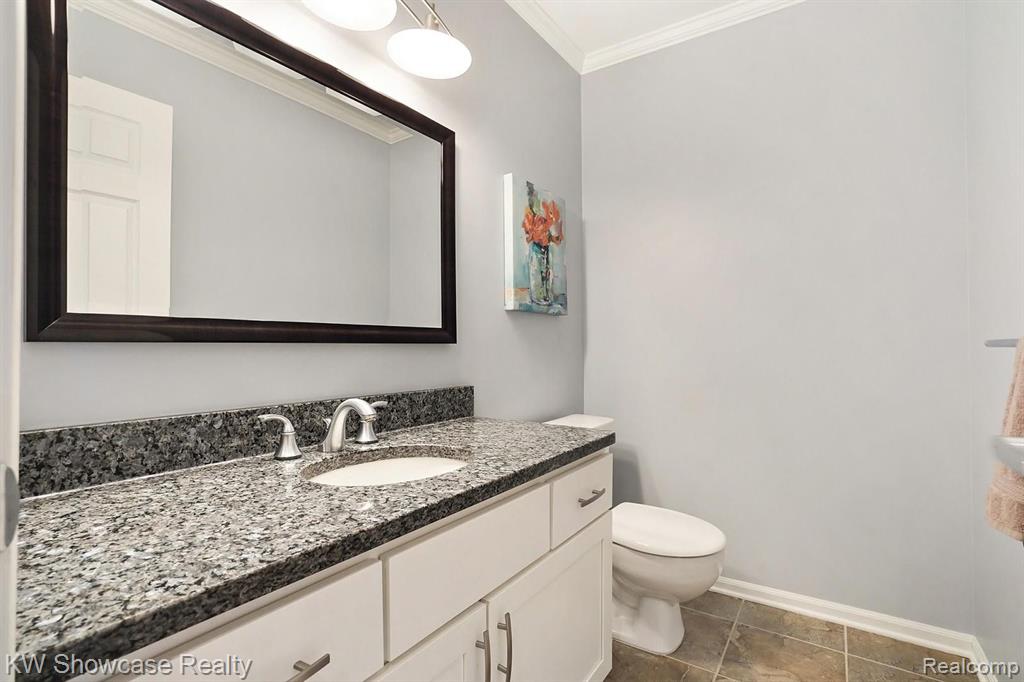 356 Daylily Drive Rochester Hills, MI 48307 - Photo 19 of 35