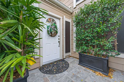 $249,000 | 11622 Village Pl Drive, Unit 328, Houston, TX 77077
