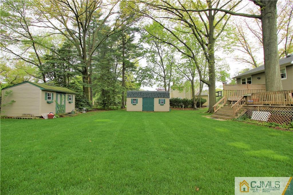 233 Rues Lane East Brunswick, NJ 08816 - Photo 24 of 25 Gallery Image 24