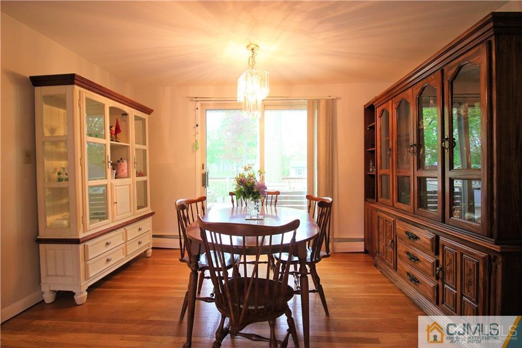 233 Rues Lane East Brunswick, NJ 08816 - Photo 4 of 25 Gallery Image 4