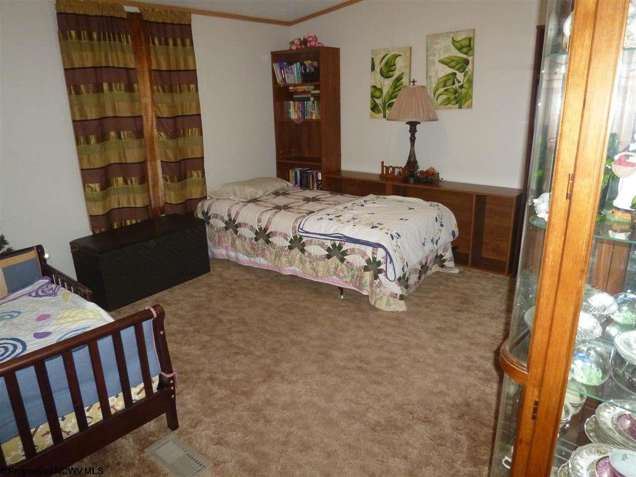 1266 Bunner Ridge Road Fairmont, WV 26554 - Photo 11 of 18 Gallery Image 11