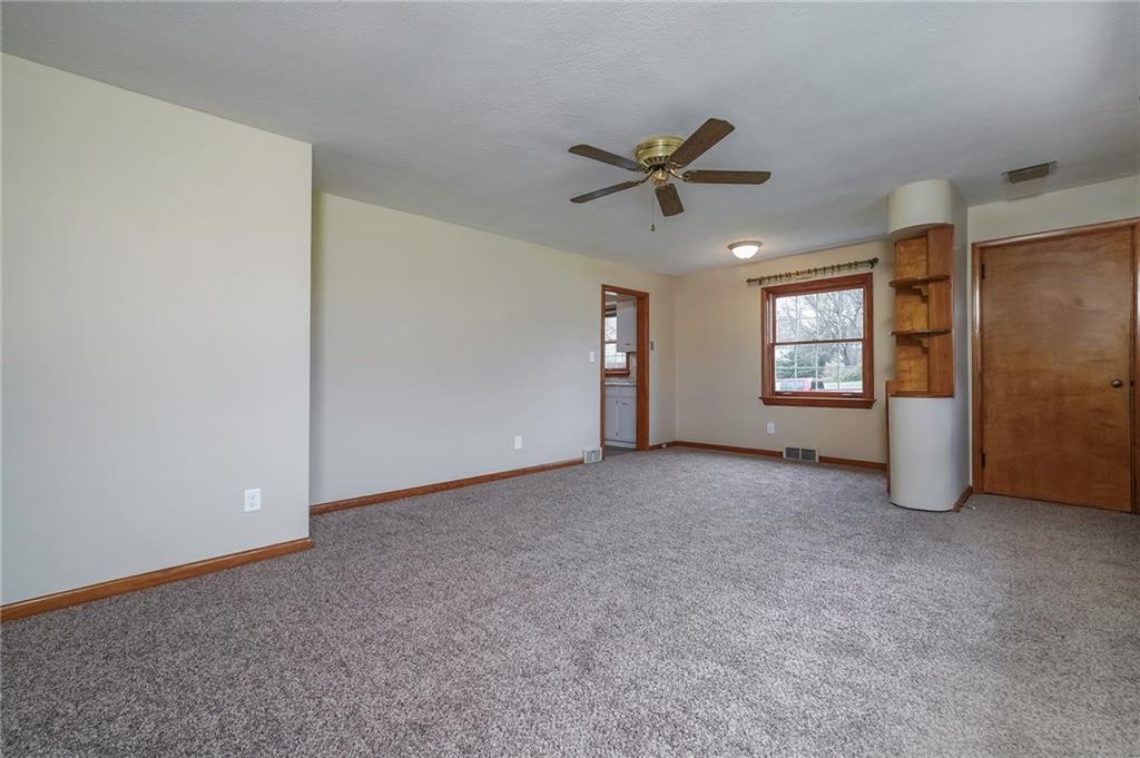 728 Beaver Street Rochester, PA 15074 - Photo 4 of 25