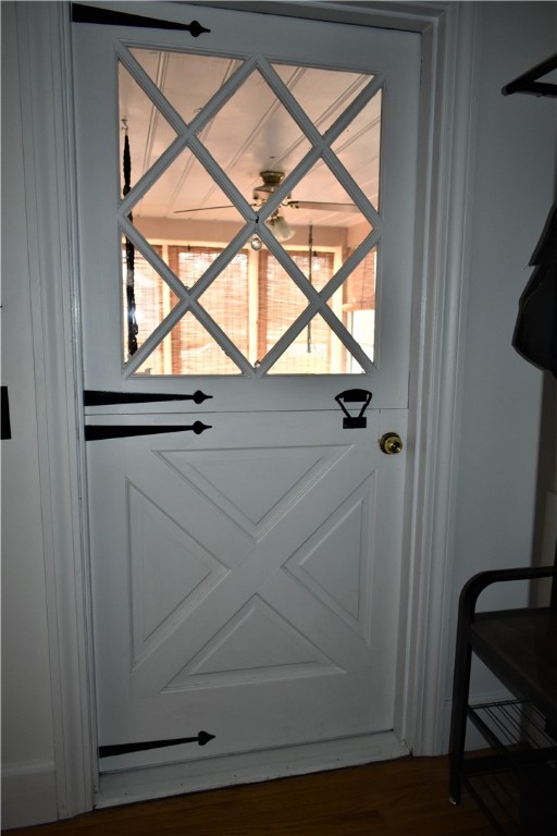 1046 Chopmist Hill Road Scituate, RI 02857 - Photo 4 of 31
