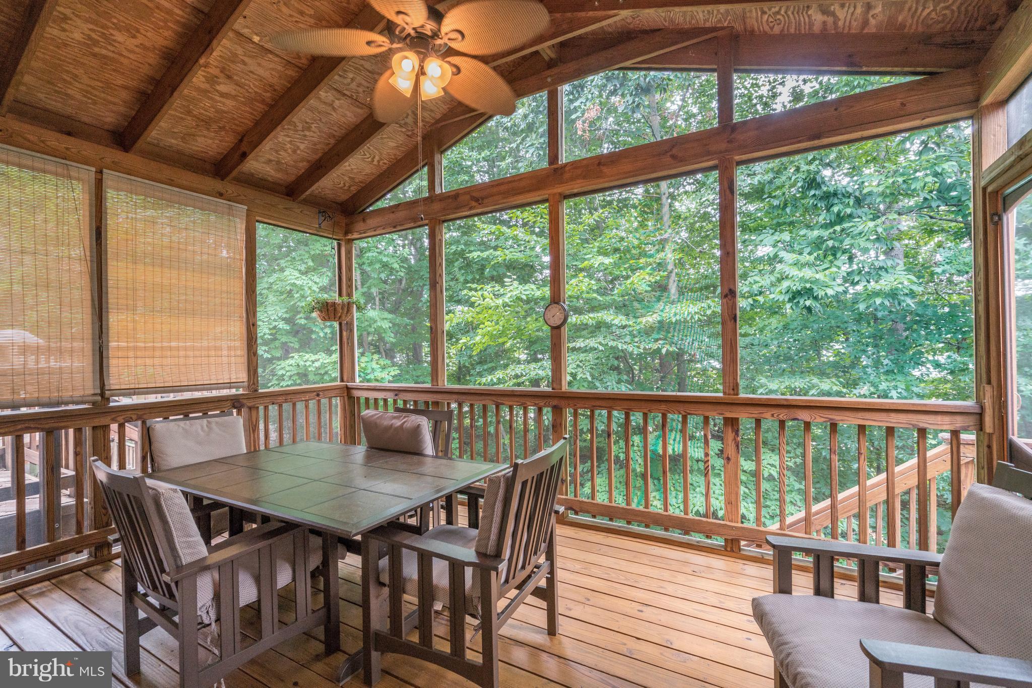 20691 Riptide Square Sterling, VA 20165 - Photo 25 of 27 Screened in Porch, Ceiling Fan!