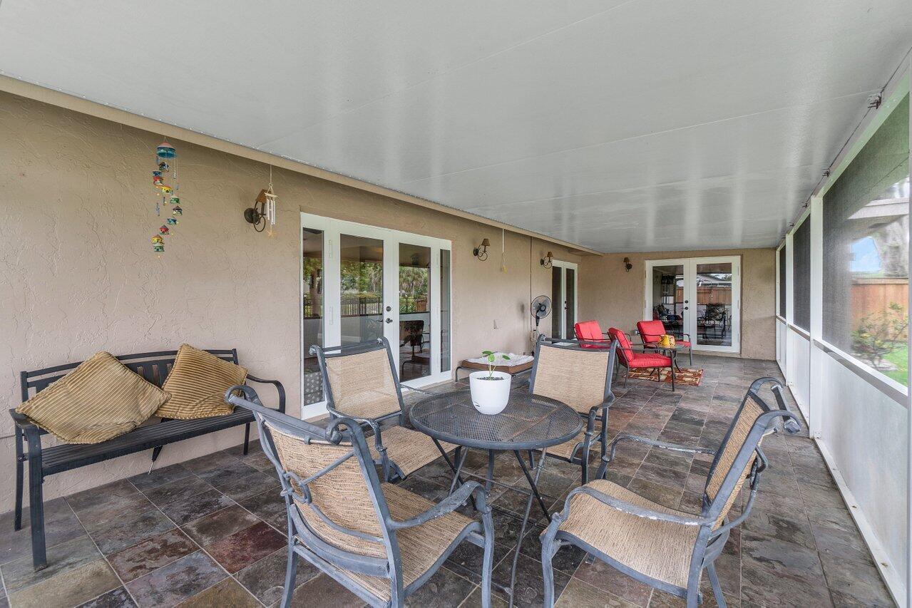 9652 Richmond Circle Boca Raton, FL 33434 - Photo 23 of 37 023-9652RichmondCircle-BocaRaton-FL-3343