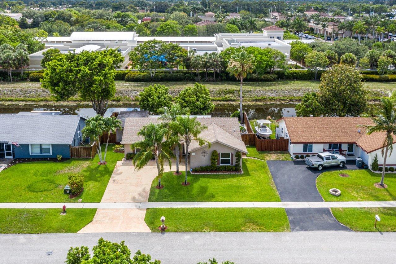 9652 Richmond Circle Boca Raton, FL 33434 - Photo 32 of 37 032-9652RichmondCircle-BocaRaton-FL-3343