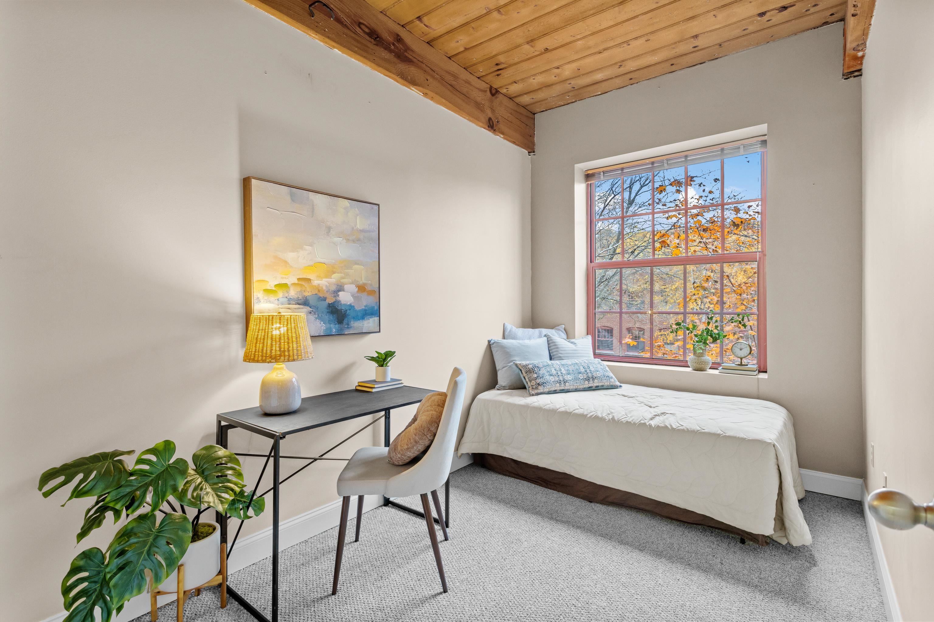 335 Cypress Street, Unit 3B Manchester, NH 03103 - Photo 12 of 20