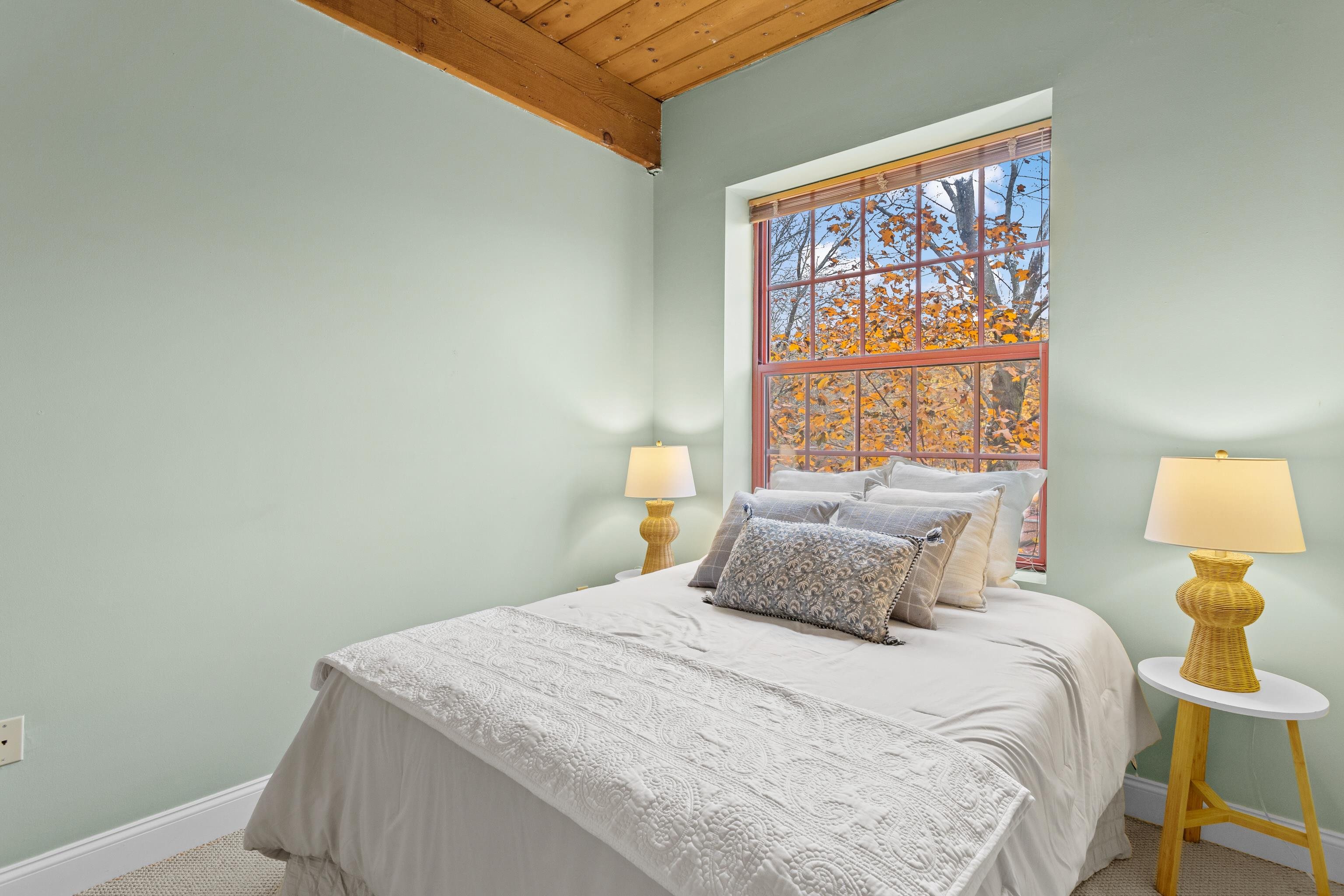 335 Cypress Street, Unit 3B Manchester, NH 03103 - Photo 10 of 20