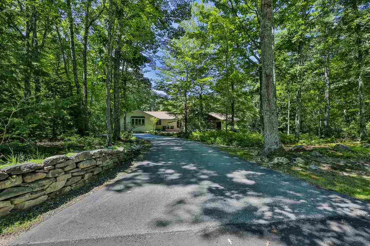 22 Nathan Lord Road Amherst, NH 03031 - Photo 1 of 40