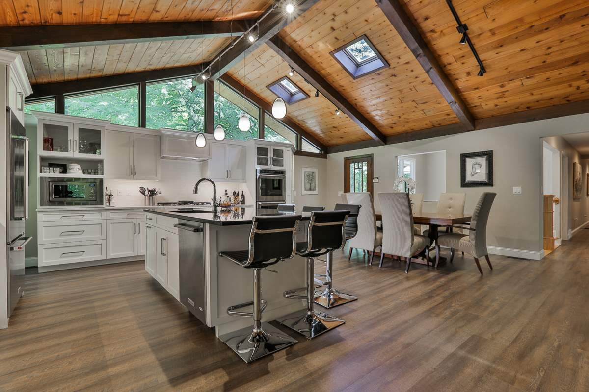 22 Nathan Lord Road Amherst, NH 03031 - Photo 2 of 40