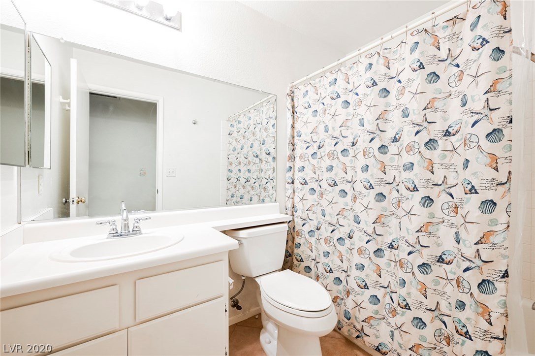 1317 Goldenglow Road Las Vegas, NV 89108 - Photo 26 of 39