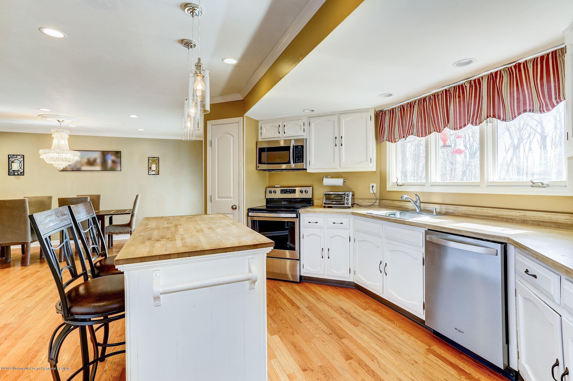 79 Bates Road Jackson, NJ 08527 - Photo 13 of 37 024_79_Bates_Rd_256540_414334