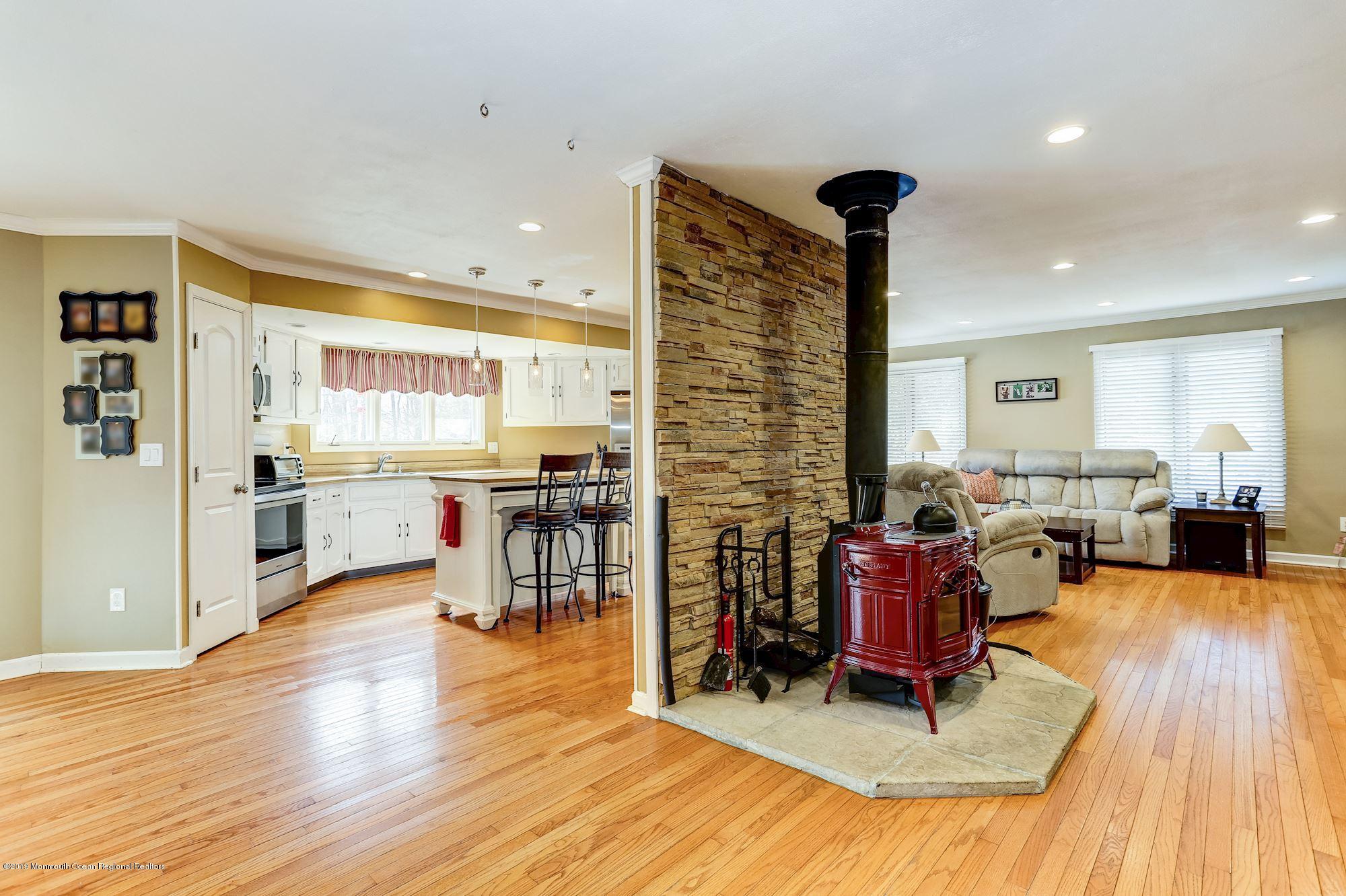 79 Bates Road Jackson, NJ 08527 - Photo 14 of 37 027_79_Bates_Rd_256540_414334