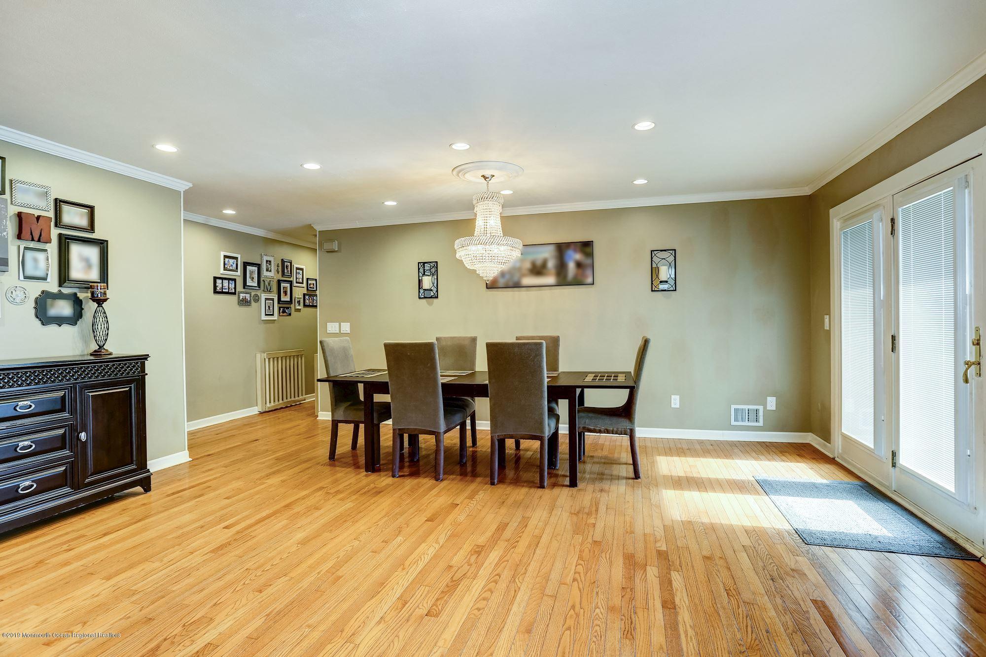 79 Bates Road Jackson, NJ 08527 - Photo 8 of 37 013_79_Bates_Rd_256540_414334