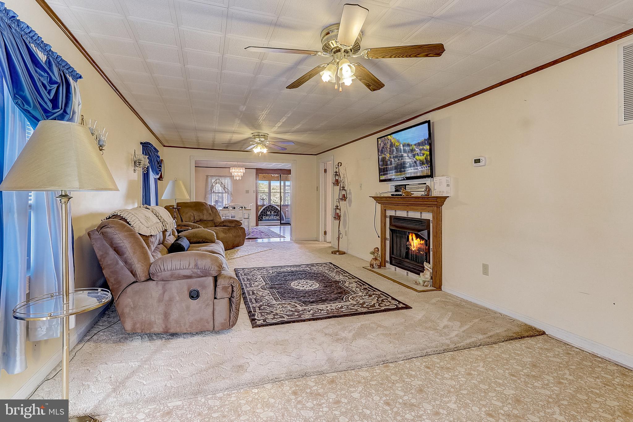 209 Center Street Slatington, PA 18080 - Photo 9 of 50 Gallery Image 9