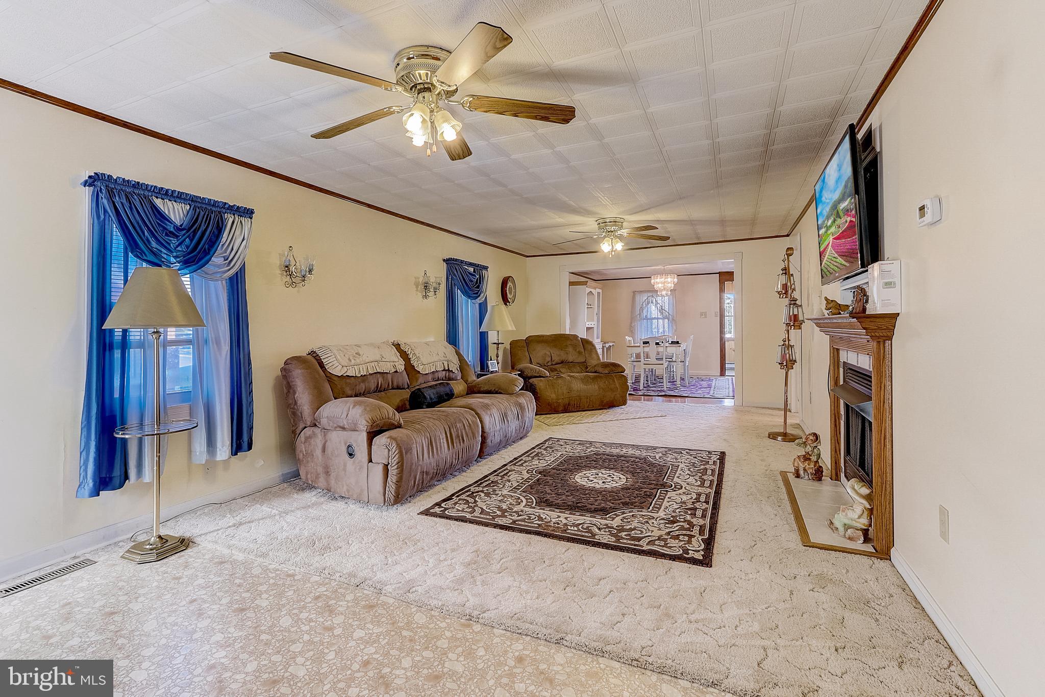 209 Center Street Slatington, PA 18080 - Photo 10 of 50 Gallery Image 10
