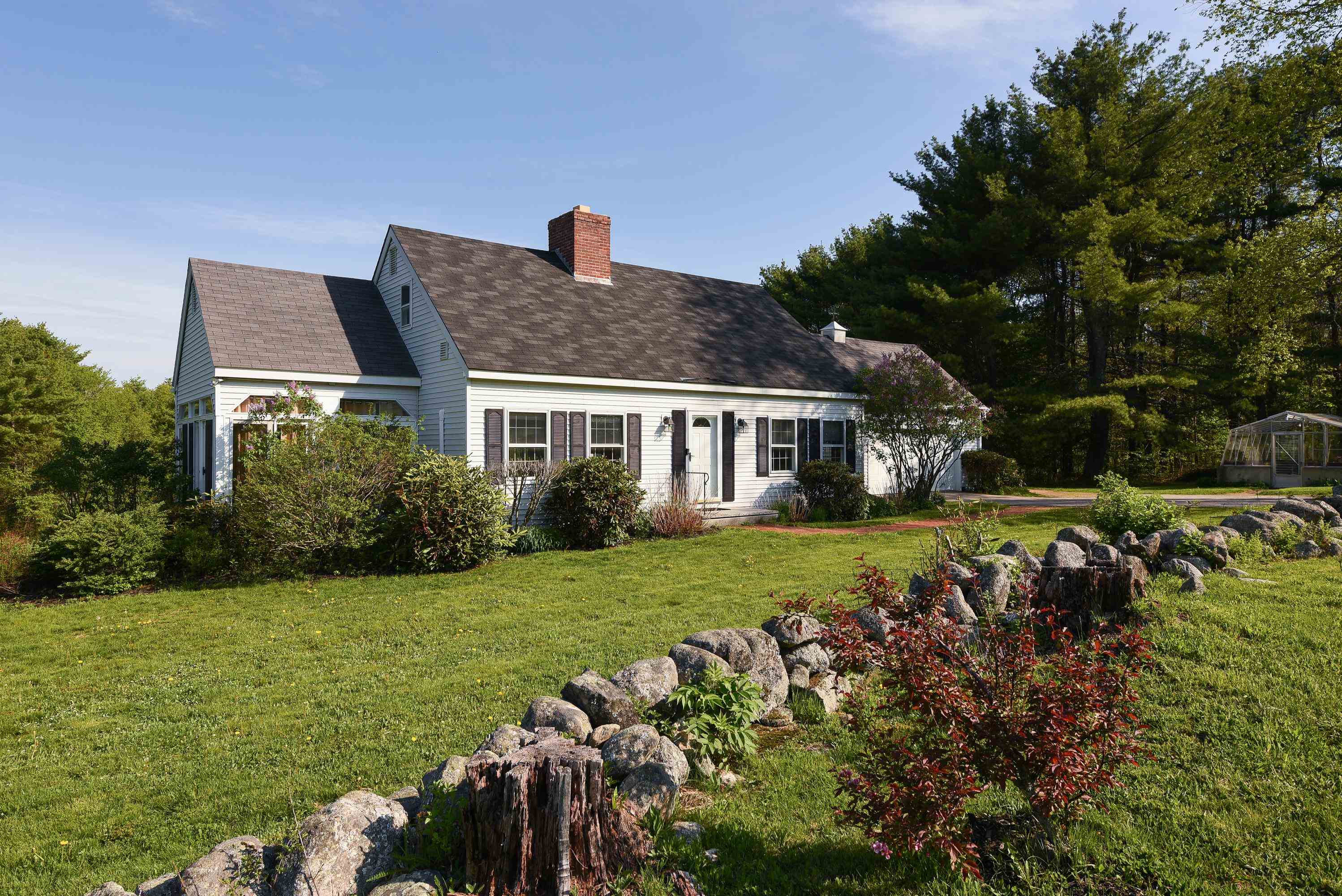 5 Carol Lane Meredith, NH 03253 - Photo 2 of 45