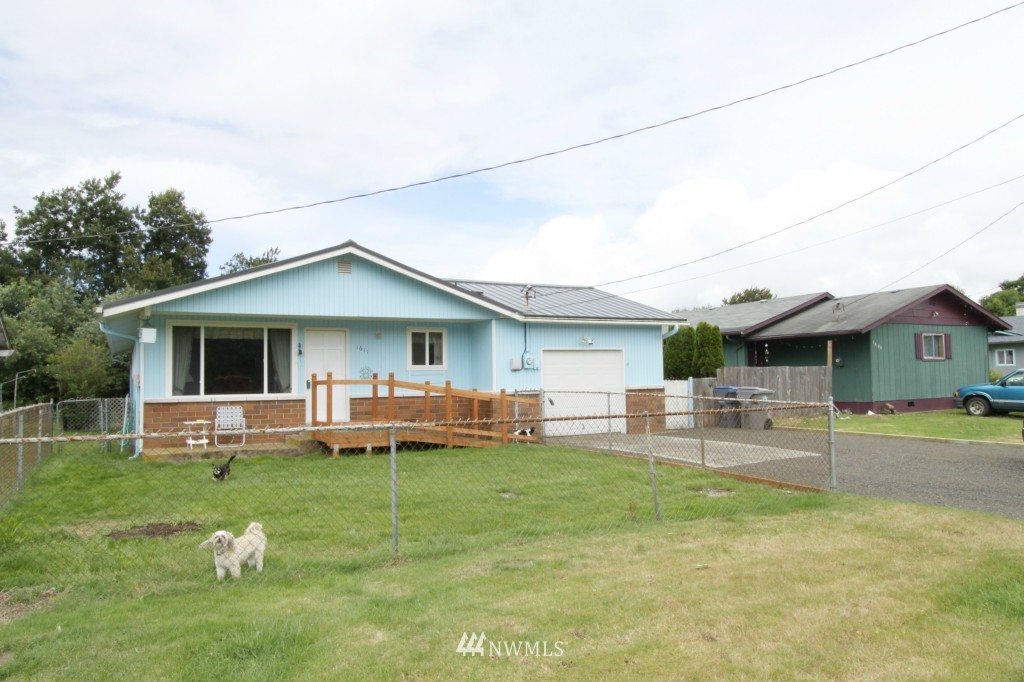 1611 Harding Road Aberdeen, WA 98520 - Photo 1 of 1 Gallery Image 1