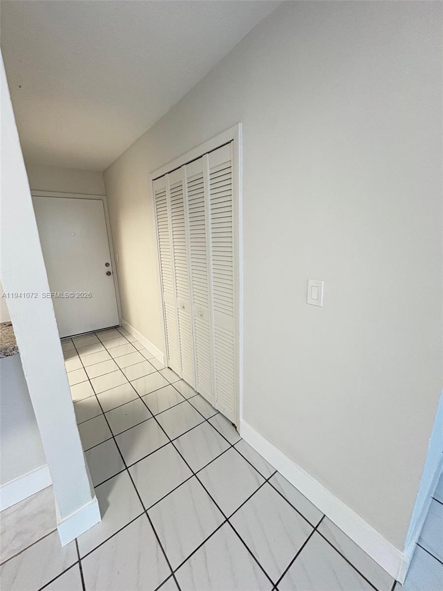 505 Northeast 30th Street, Unit 506 Miami, FL 33137 - Photo 9 of 26 a view of a utility room