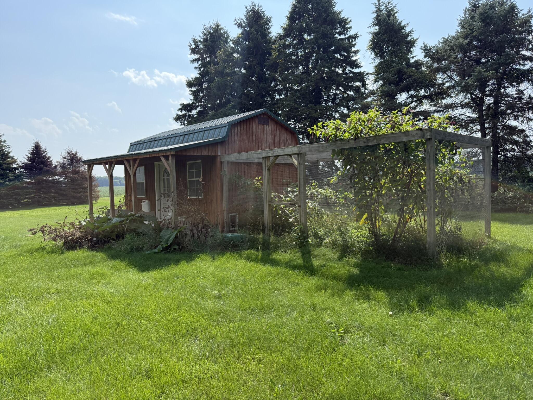 627 East Girard Road Quincy, MI 49082 - Photo 3 of 21 IMG_1289