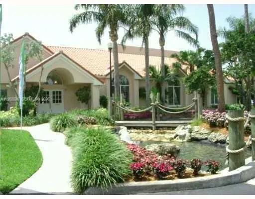 $185,000 | 3370 Pinewalk Drive North, Unit 1217, Margate, FL 33063
