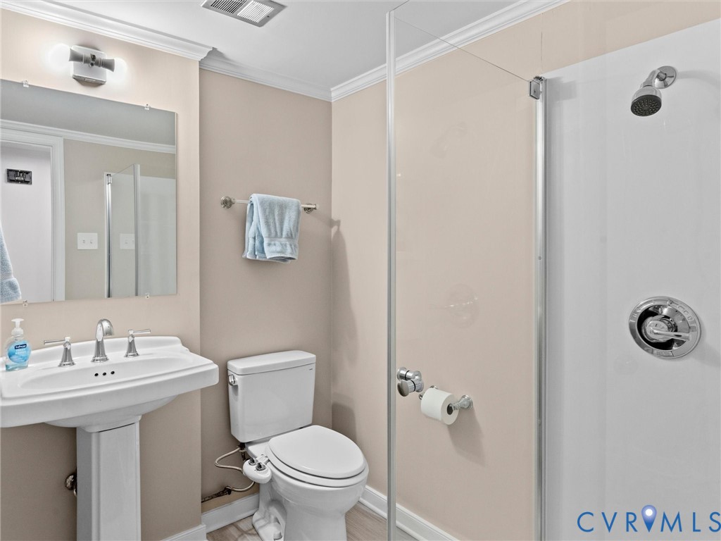 300 North Ridge Road, Unit 31 Henrico, VA 23229 - Photo 27 of 33