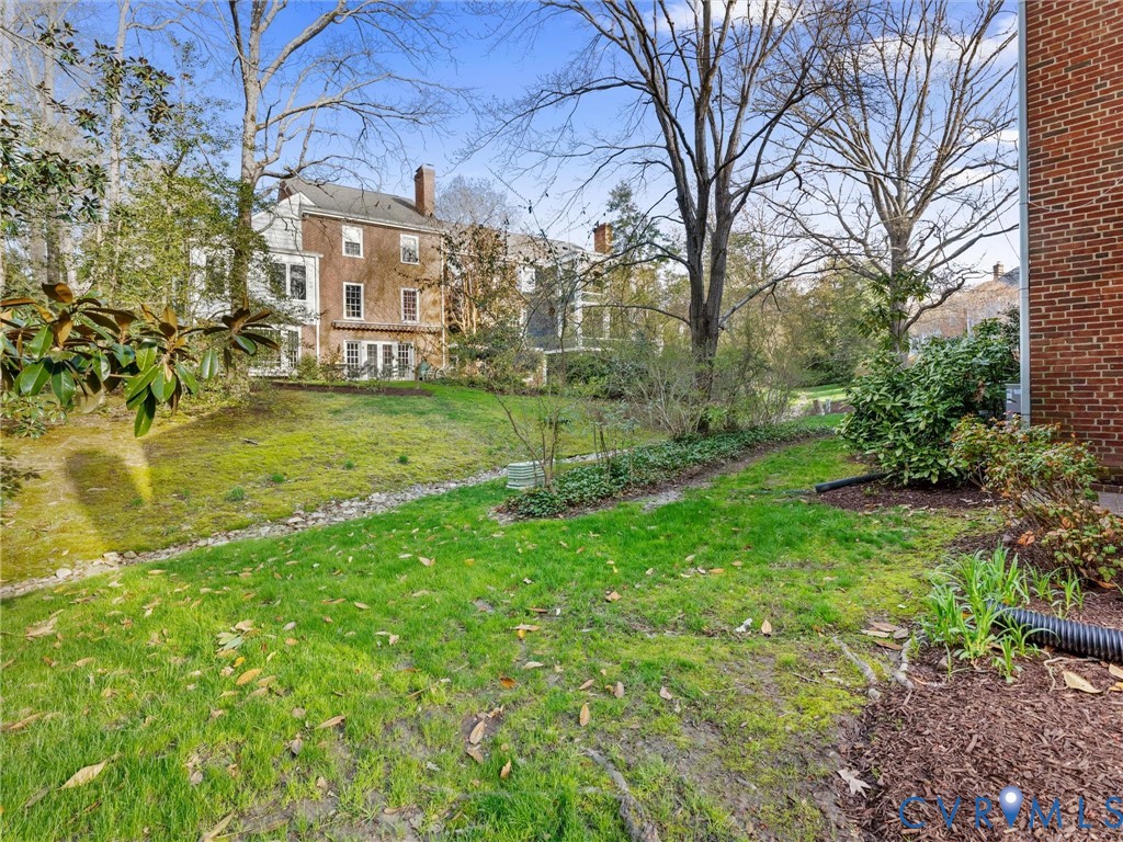 300 North Ridge Road, Unit 31 Henrico, VA 23229 - Photo 32 of 33