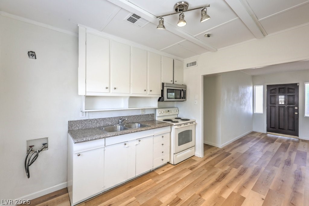 10 California Way Henderson, NV 89015 - Photo 17 of 31