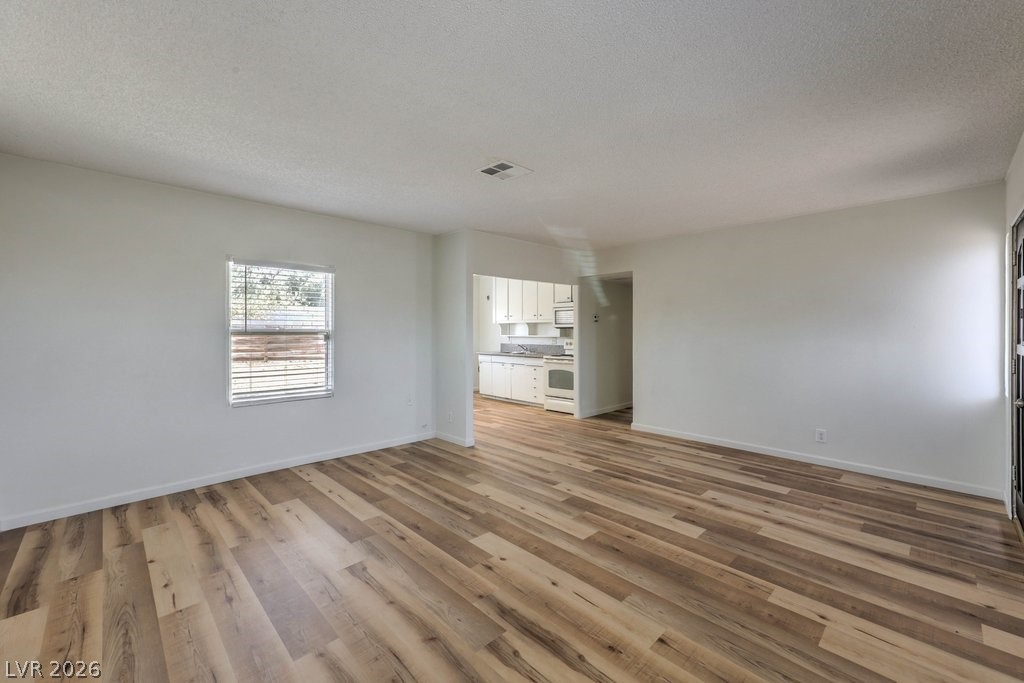 10 California Way Henderson, NV 89015 - Photo 4 of 31