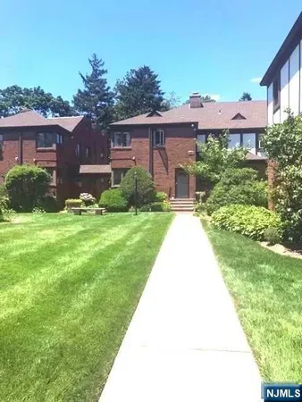 $359,000 | 520 Broad Avenue, Unit 11, Englewood, NJ 07631