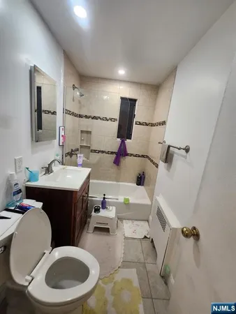 $359,000 | 520 Broad Avenue, Unit 11, Englewood, NJ 07631
