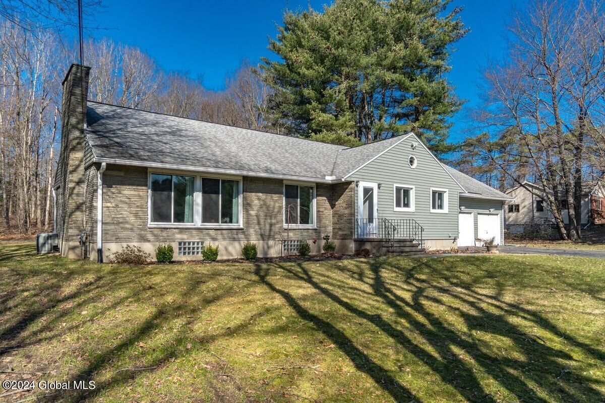 8 Garnsey Road Rexford, NY 12148 - Photo 32 of 42 05-8 Garnsey Rd-5