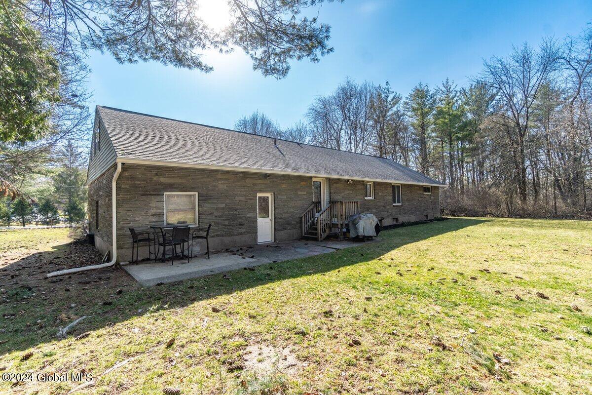 8 Garnsey Road Rexford, NY 12148 - Photo 34 of 42 12-8 Garnsey Rd-12