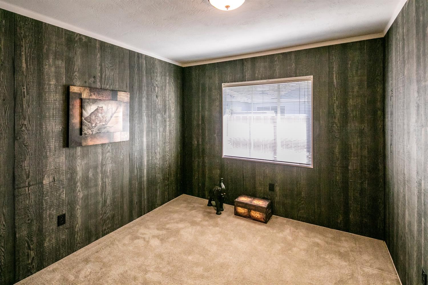 2916 East Richert Avenue Fresno, CA 93726 - Photo 26 of 39