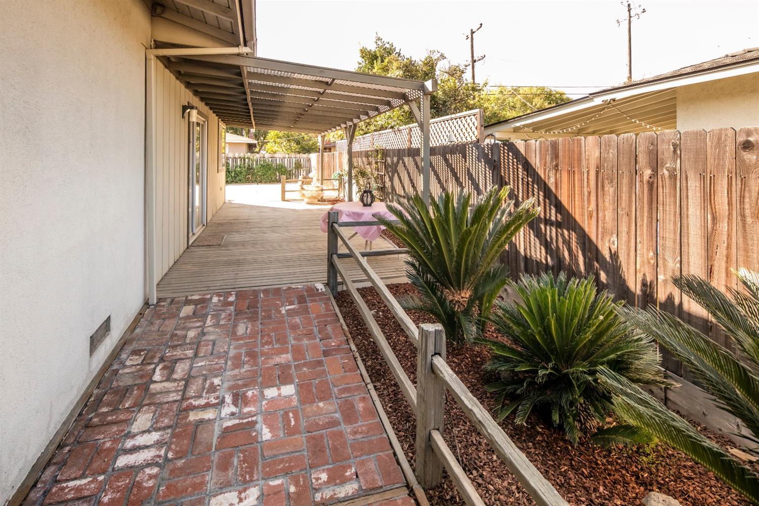 2916 East Richert Avenue Fresno, CA 93726 - Photo 30 of 39