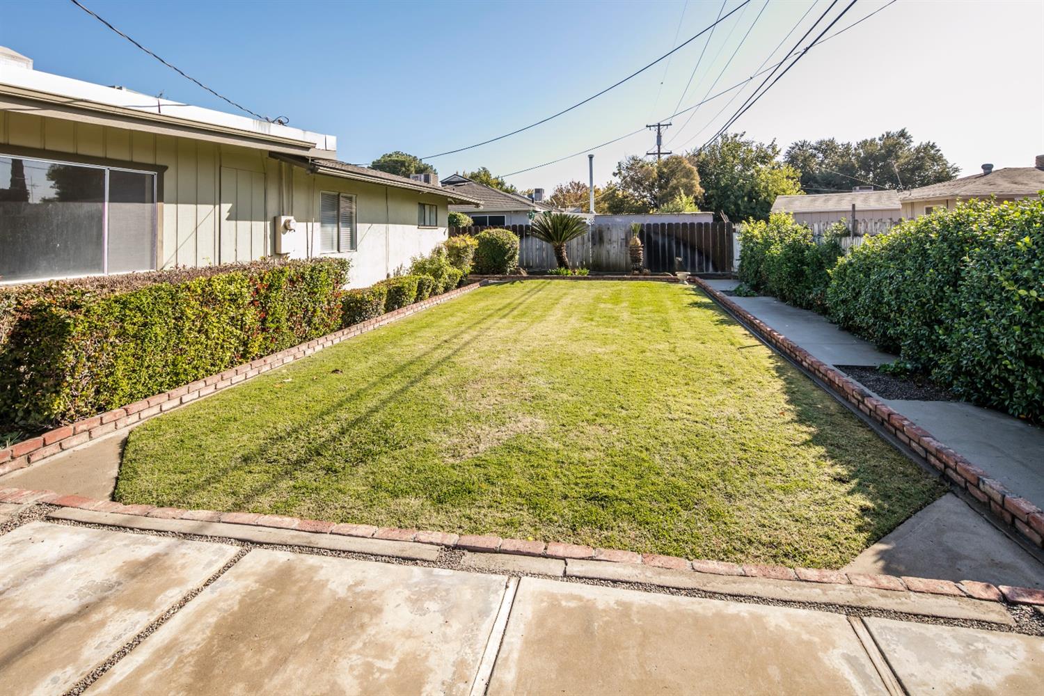 2916 East Richert Avenue Fresno, CA 93726 - Photo 37 of 39