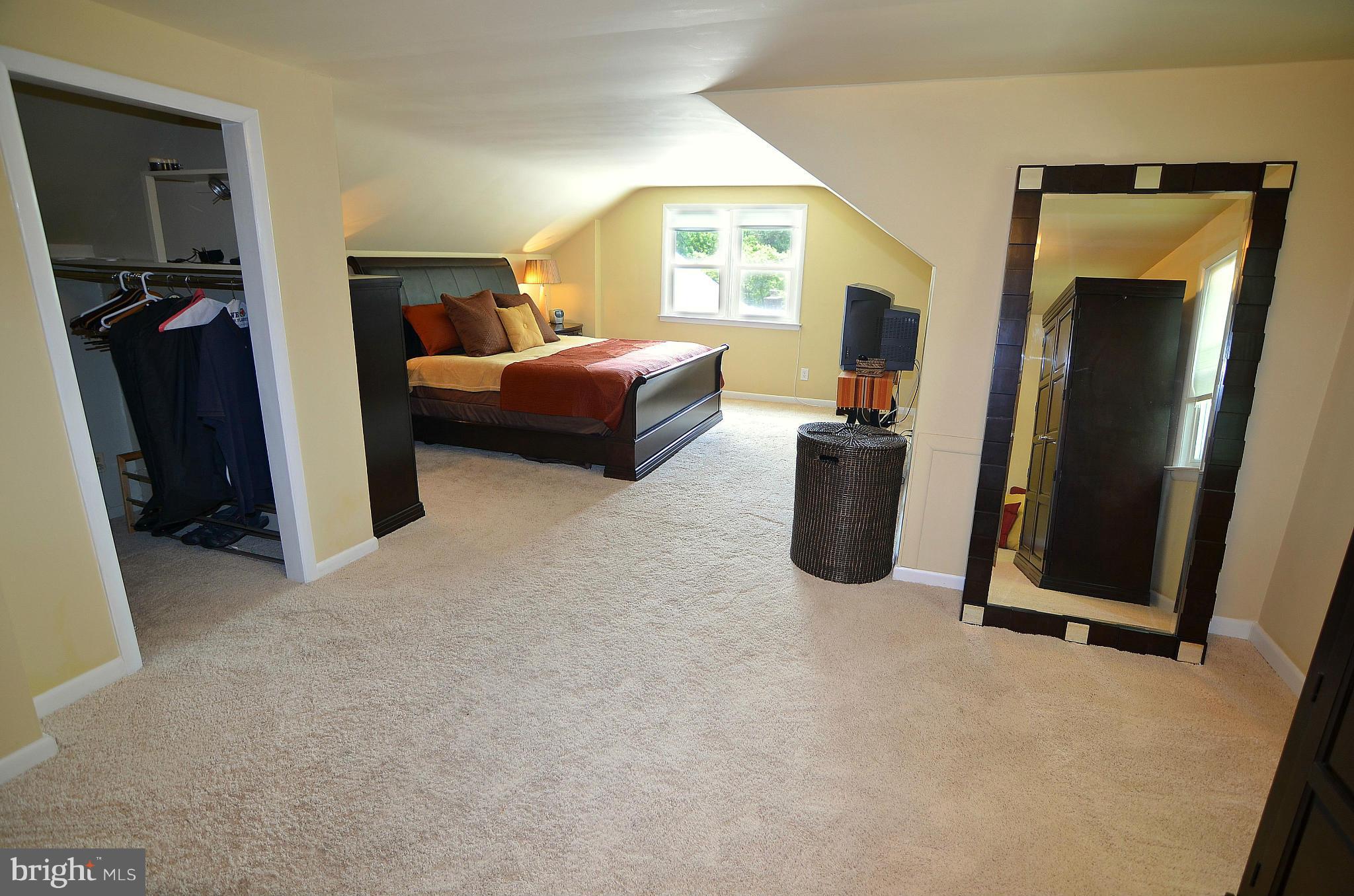 4106 Buckingham Road Pikesville, MD 21207 - Photo 17 of 30 Bedroom (Master)