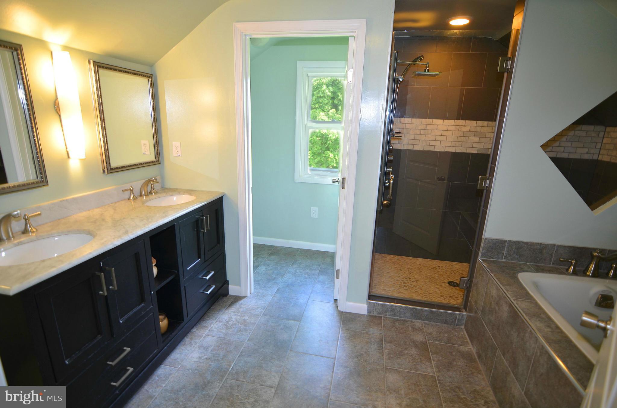4106 Buckingham Road Pikesville, MD 21207 - Photo 20 of 30 Bath (Master)