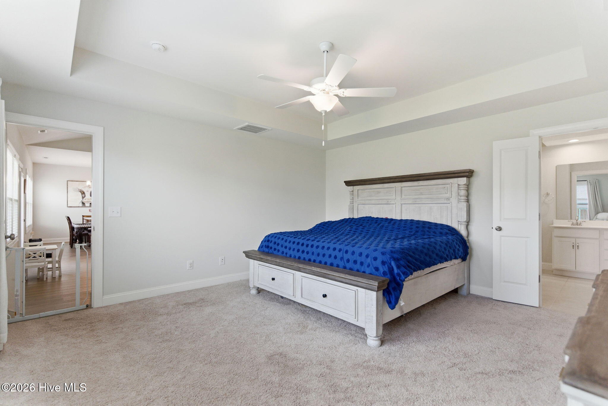 305 West Weatherbee Way Hampstead, NC 28443 - Photo 18 of 53 39-web-or-mls-dsc00329-Edited