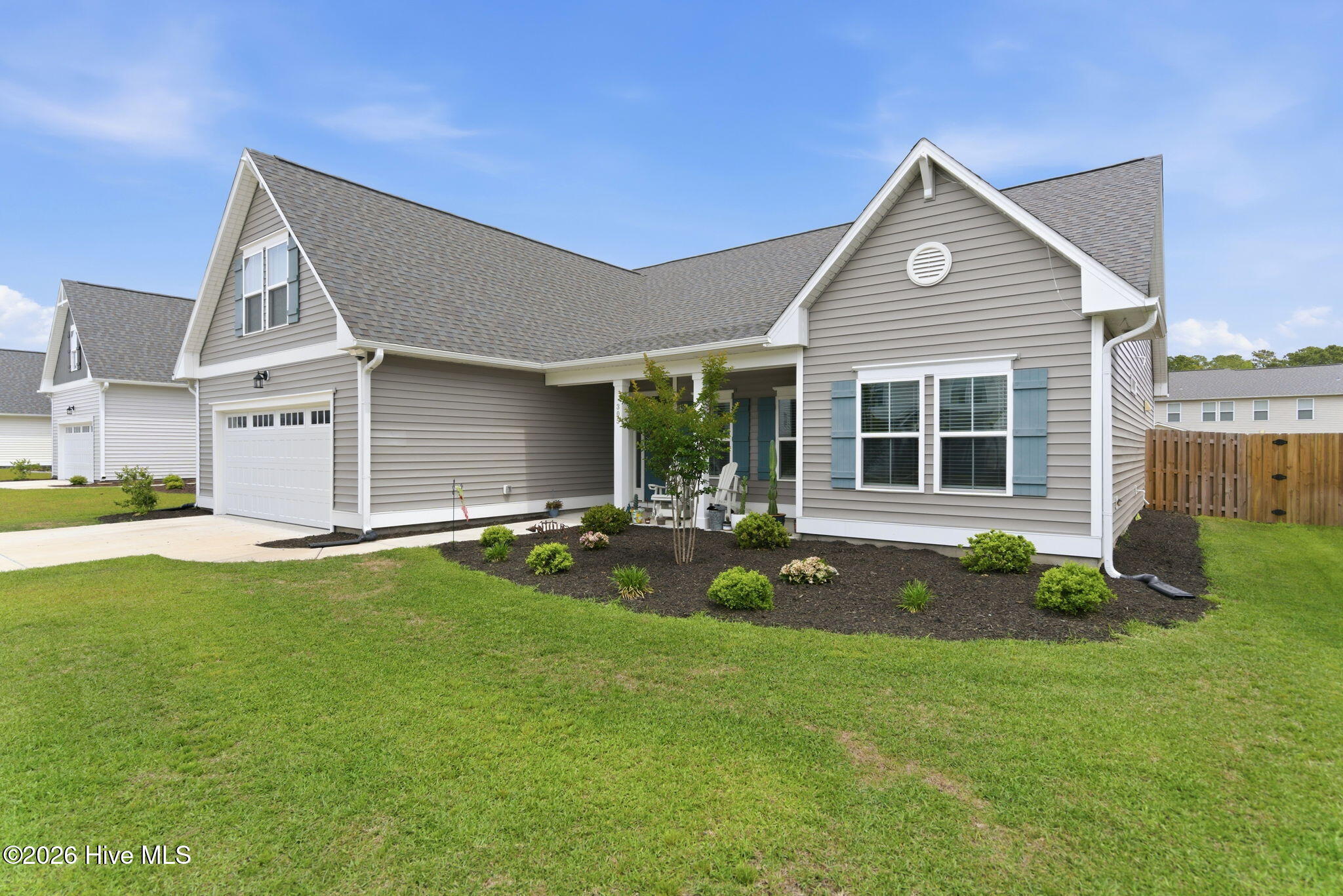305 West Weatherbee Way Hampstead, NC 28443 - Photo 2 of 53 2-web-or-mls-dsc00366